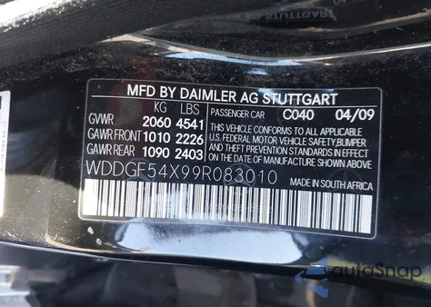 2009 Mercedes-Benz C 300 Luxury/Sport z USA, uszkodzony, nr VIN WDDGF54X99R083010